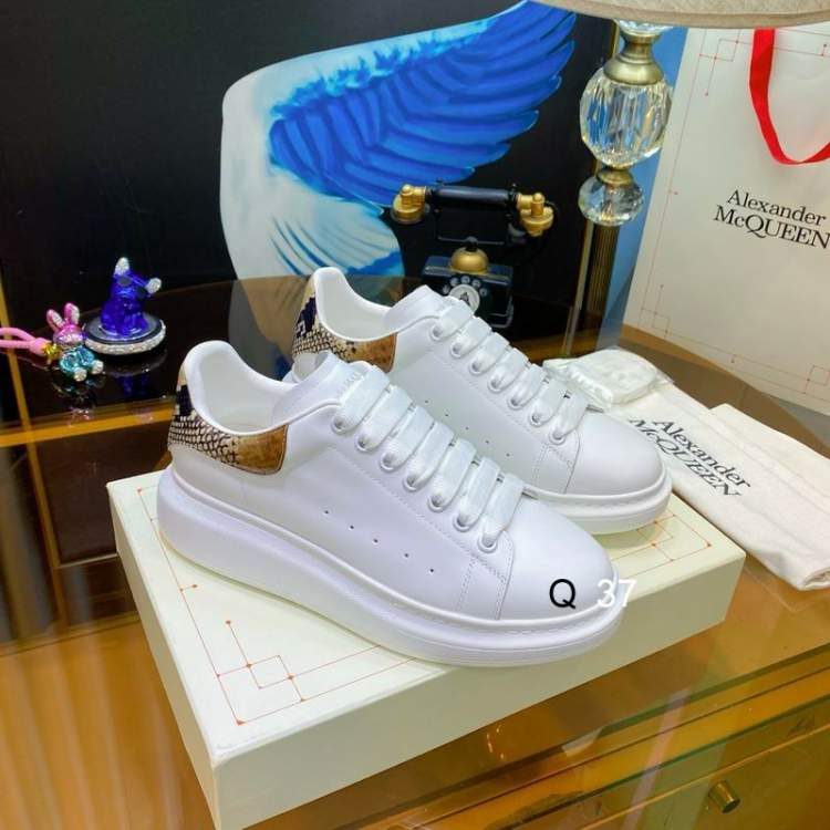 Picture of Alexander McQueen Shoes _SKUAlexanderMcQUEENsz35-45MK0829401